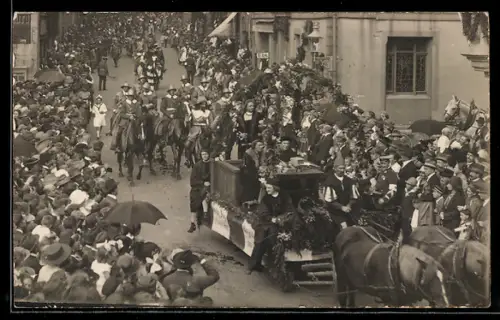Foto-AK Coburg, Einweihung der Veste Coburg 1924, Festzug mit geschmücktem Wagen
