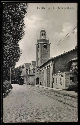 AK Frankfurt a. O., Gasthof Schützenhaus mit Strassenbahn