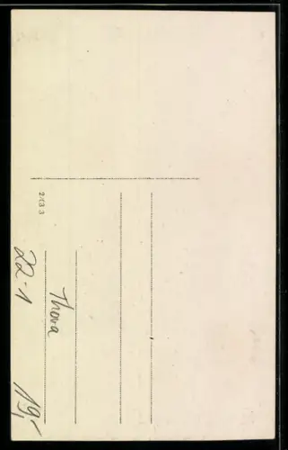 Foto-AK Rabbiner neben einer Thora-Rolle