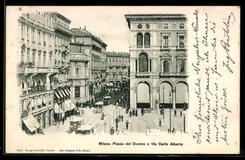 AK Milano, Piazza del Duomo e Via Carlo Alberto con tram e passanti
