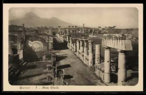 AK Pompei, Foro Civile con vista sul Vesuvio