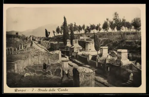 AK Pompei, Strada delle Tombe