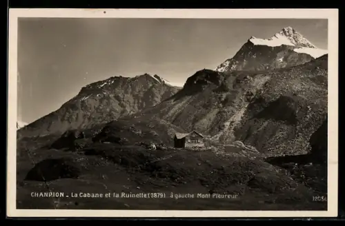 AK Cabane de Chanrion, La Cabane et la Ruinette à gauche Mont Pleureur
