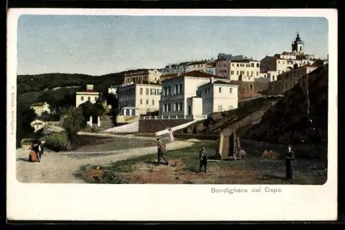 AK Bordighera, Vista dal Capo con edifici e paesaggio collinare