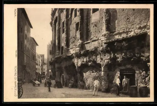 AK Roma, Teatro di Marcello, vista della facciata con passanti e carrozza