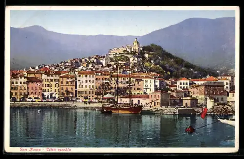 AK San Remo, Città vecchia e barca a vela nel porto