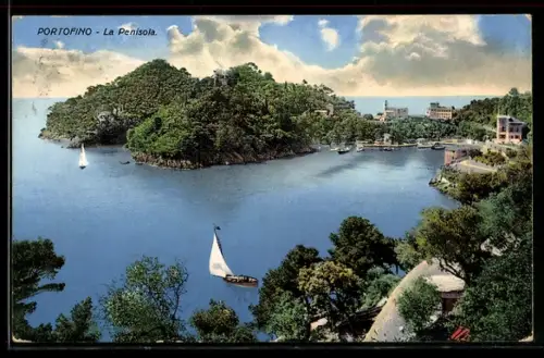 AK Portofino, La Penisola con barche a vela nel porto
