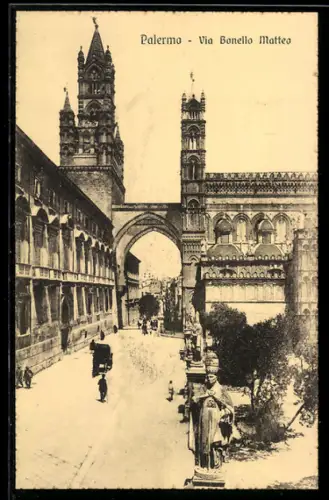 AK Palermo, Via Bonello Matteo con vista sulla Cattedrale e architettura storica