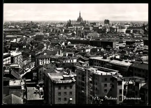 AK Milano, Panorama con vista sul Duomo e la città dall`alto