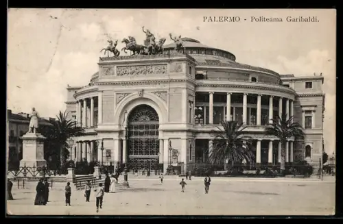 AK Palermo, Politeama Garibaldi con statue e persone sulla piazza
