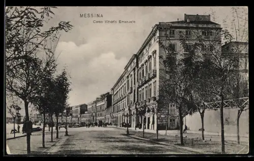 AK Messina, Corso Vittorio Emanuele con alberi e edifici storici