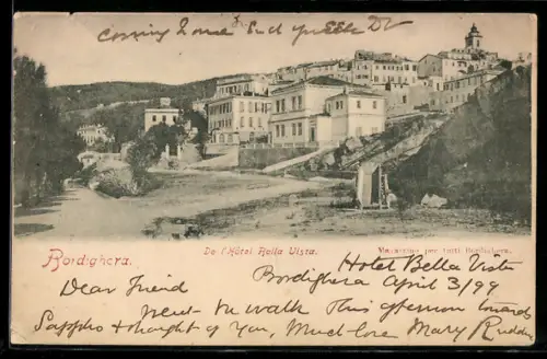 AK Bordighera, De l`Hôtel Belle Vista, panorama della città con hotel e colline sullo sfondo