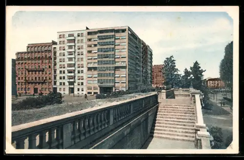 AK Milano, Bastioni di P. Venezia, Vista sui palazzi moderni e scalinata monumentale