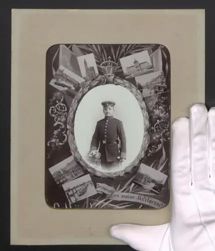 Fotografie Ansicht Strassburg, Soldat in Uniform mit Mütze, Stadtansichten, Grossformat 23 x 27cm