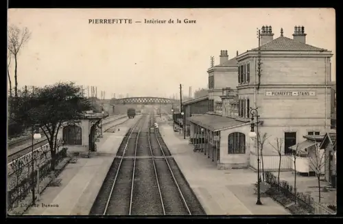 AK Pierrefitte-sur-Seine, Gare de Pierrefitte-Stains, Intérieur de la Gare