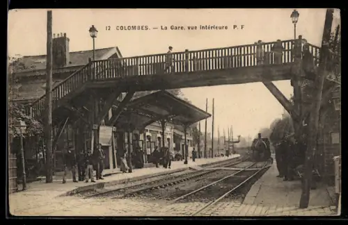 AK Colombes, La Gare, Vue Intérieure