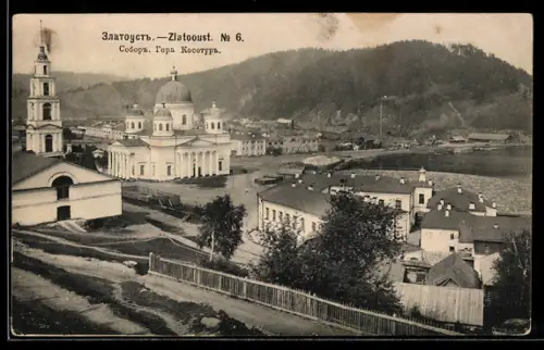 AK Slatoust, Kathedrale mit dem Berg Kosotur im Hintergrund