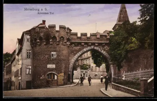 AK Merseburg a. S., Krummes Tor, Panorama mit Turm