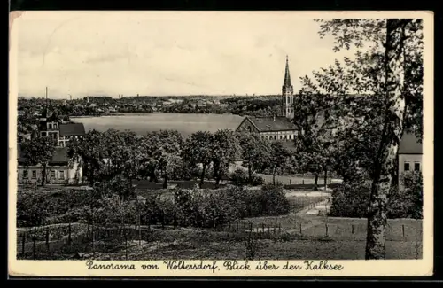 AK Woltersdorf bei Berlin, Ortspanorama, Blick über den Kalksee