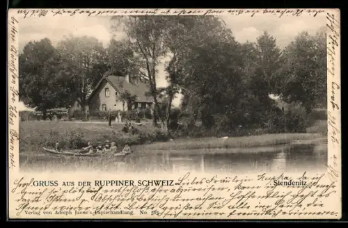 AK Stendenitz /Ruppiner Schweiz, Haus am Wasser, Ruderboot