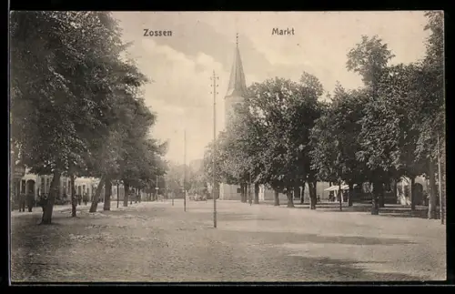 AK Zossen, Marktplatz mit Kirche