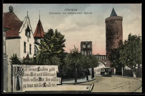 AK Jüterbog, Zinnaertor mit historischem Spruch, Strassenbahn