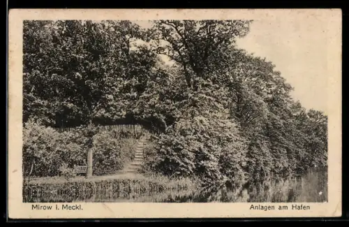 AK Mirow i. Meckl., Anlagen am Hafen, Stele, Treppe