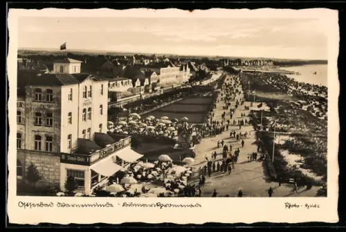 AK Warnemünde, Bismarckpromenade, Gasthof Strand-Diele, Ostseestrand, Ansicht aus der Vogelschau