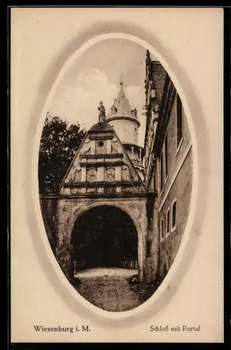 AK Wiesenburg i. M., Schloss mit Portal und Grünanlage