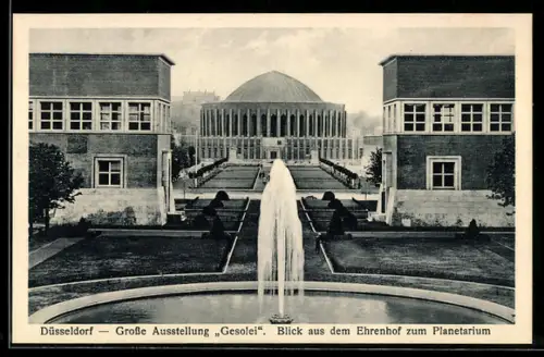 AK Düsseldorf, Grosse Ausstellung Gesolei, 1926, Ehrenhof zum Planetarium