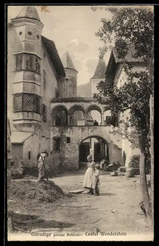 AK St. Michael /Überetsch, Schloss Wendelstein mit Kindern