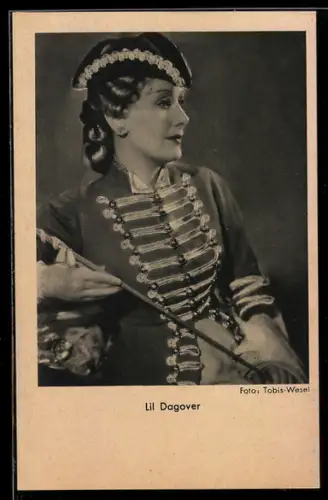 AK Schauspielerin Lil Dagover im Kostüm einer Filmrolle