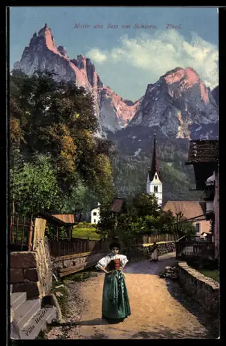 AK Seis am Schlern, Strassenpartie, Frau in Tracht