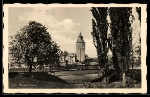 AK Rastatt / Baden, Blick zur Kirche