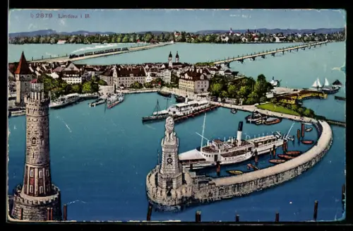 AK Lindau i. B., Hafeneinfahrt mit Leuchtturm