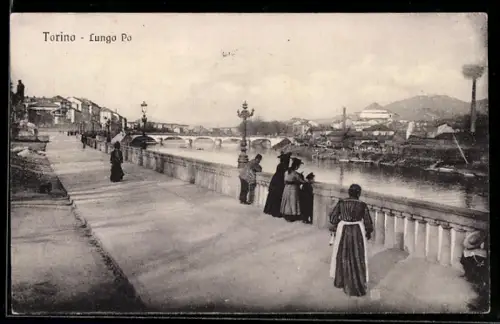 AK Torino, Lungo Po con figure lungo la passeggiata