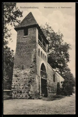 AK Neubrandenburg, Wiekhäuser an der Stadtmauer