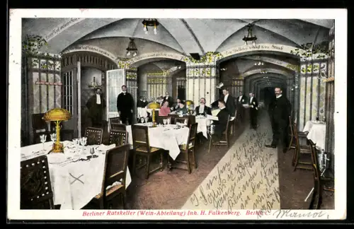 AK Berlin, Ratskeller, Wein-Abteilung, Inh. H. Falkenberg, Restaurantansicht, Bedienung, Gäste