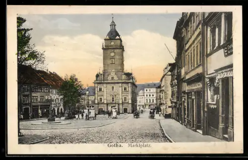 AK Gotha, Strassenpartie am Marktplatz