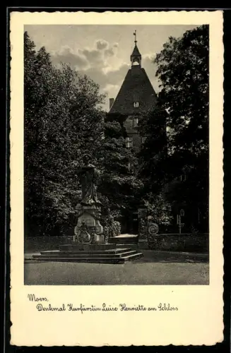 AK Moers, Denkmal Kurfürstin Luise Henriette am Schloss