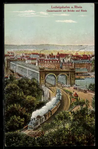 AK Ludwigshafen, Gesamtansicht mit Brücke und Rhein, Eisenbahn