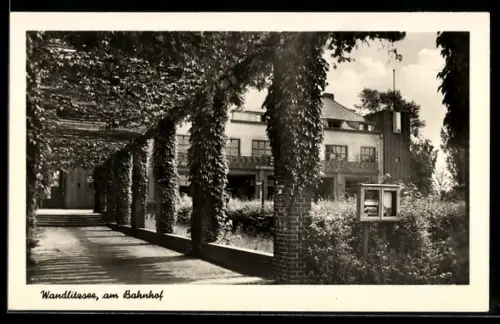 AK Wandlitzsee, Pergola am Bahnhof