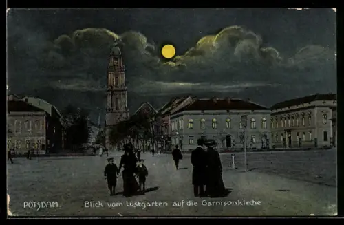 AK Potsdam, Blick vom Lustgarten auf die Garnisonskirche bei Nacht