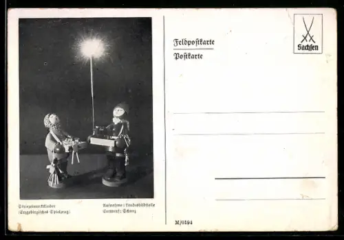 AK Porzellanfiguren aus dem Erzgebirge mit einer Wunderkerze