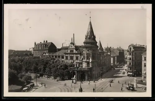 AK München, Löwenbräu-Keller aus der Vogelschau