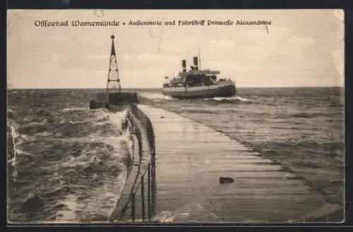 AK Warnemünde, Aussenmole, Fährschiff Prinzessin Alexandrine