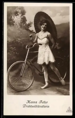 AK Drahtseilkünstlerin Hanna Feller, Radsport-Akrobatin