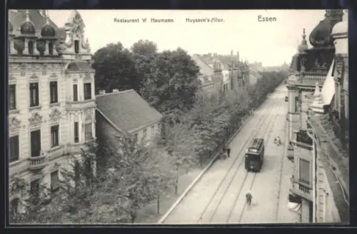 AK Essen, Restaurant W. Haumann u. Huyssen`s-Allee mit Strassenbahn aus der Vogelschau