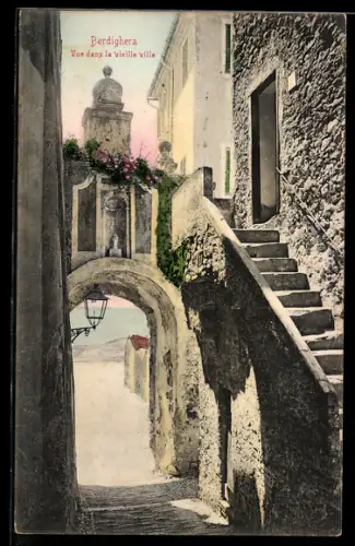 AK Bordighera, Vue dans la Vieille Ville