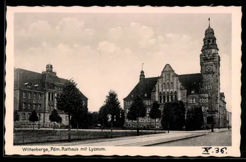 AK Wittenberge /Pdm., Rathaus mit Lyzeum